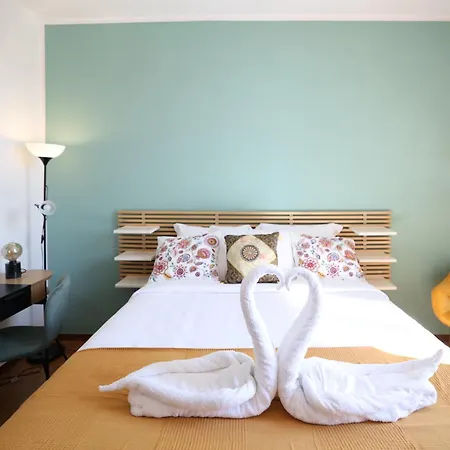 Dhome - Heart Navigli Apartment