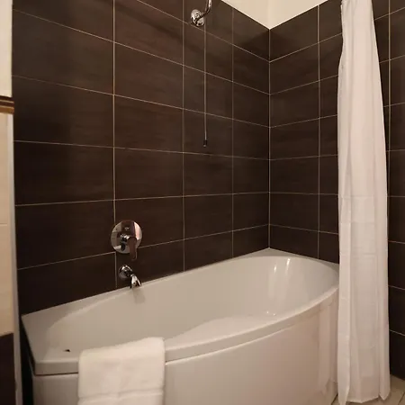 Apartment Dhome - Heart Navigli *