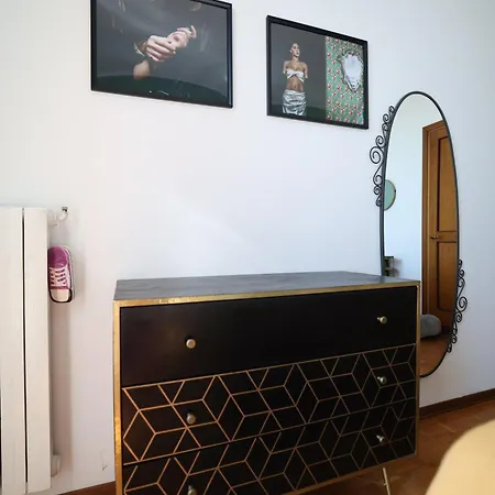 Dhome - Heart Navigli Apartment